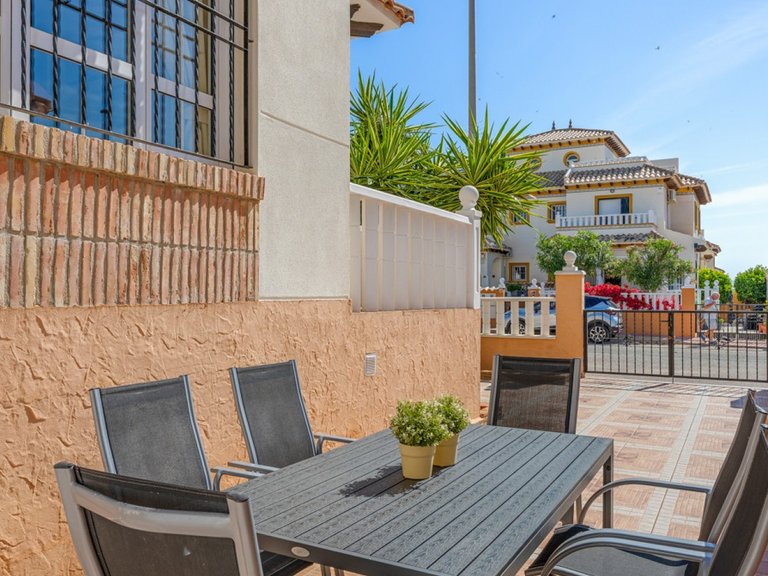 Town House for Sale in Orihuela Costa, Alicante 36