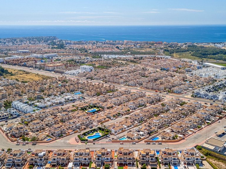 Town House for Sale in Orihuela Costa, Alicante 47