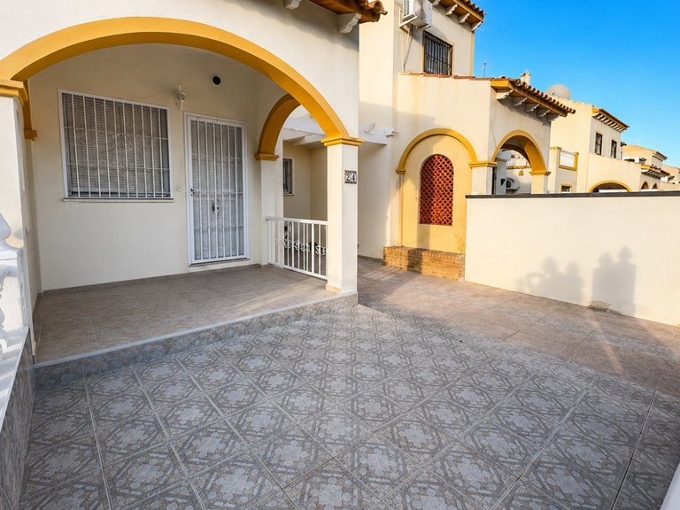 Town House for Sale in Playa Flamenca, Orihuela Costa, Alicante 6