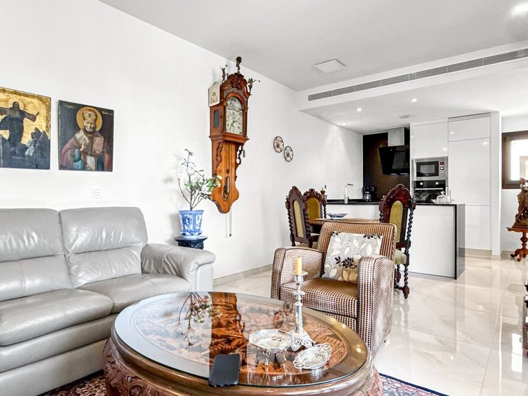 Apartment for Sale in Costa Blanca Orihuela Costa, Alicante 4