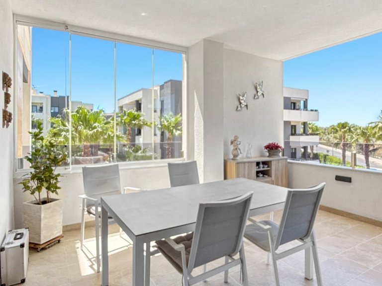 Apartment for Sale in Costa Blanca Orihuela Costa, Alicante 1