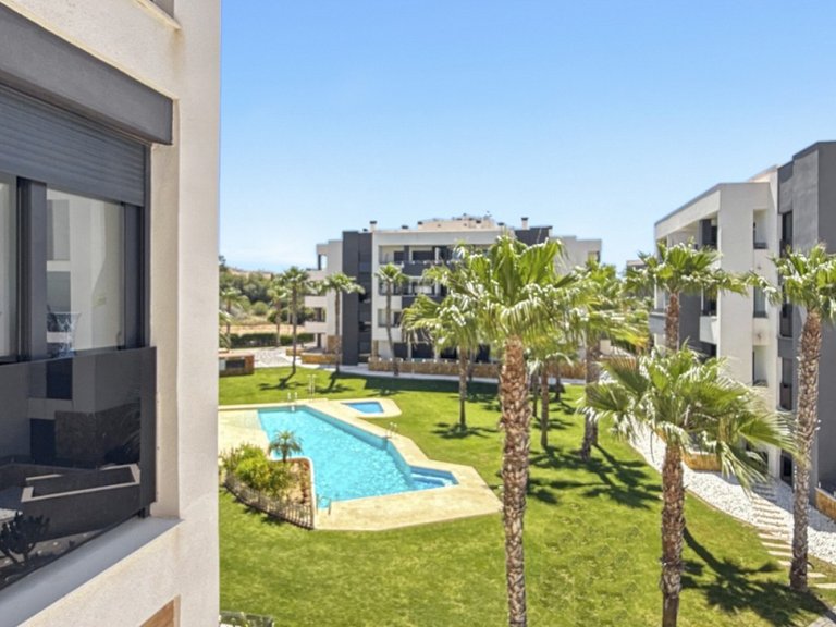 Apartment for Sale in Costa Blanca Orihuela Costa, Alicante 7
