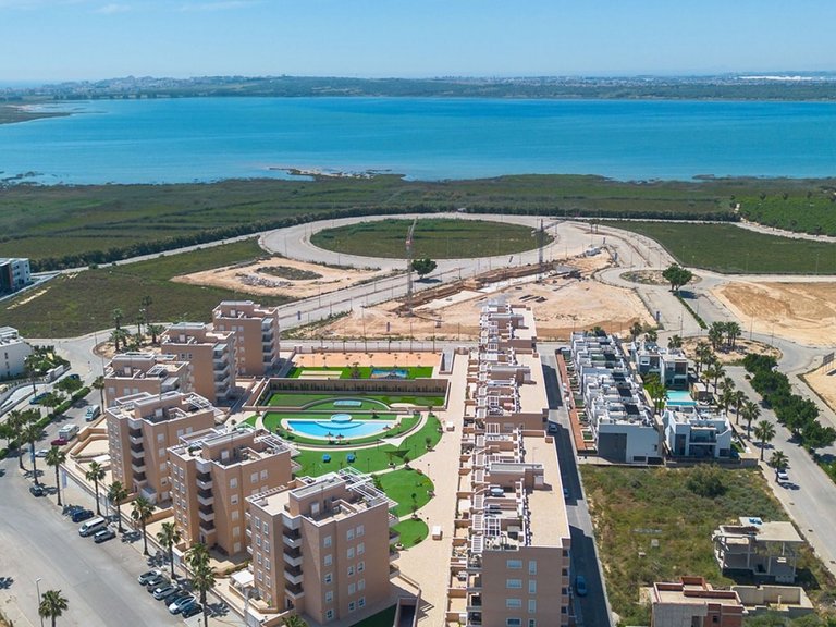 Apartment for Sale in Guardamar Del Segura, Alicante 11