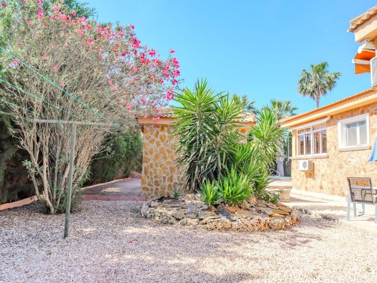Country House for Sale in Rojales, Alicante 12