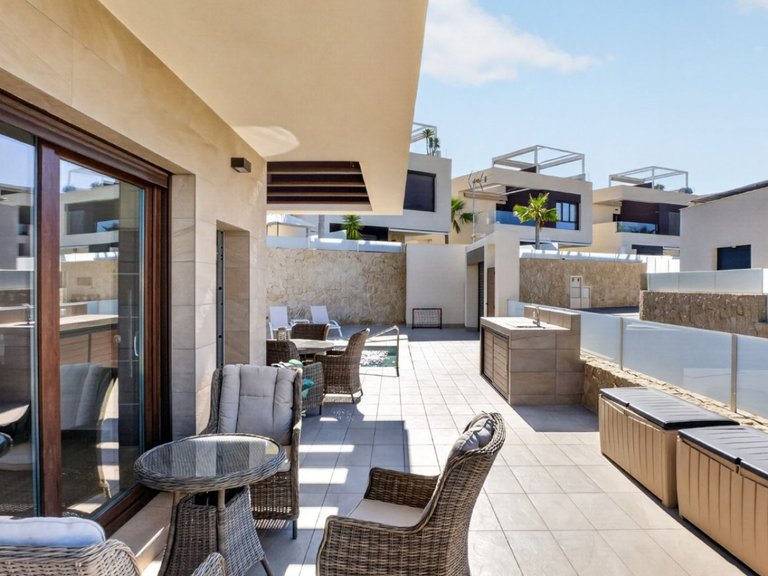 Villa for Sale in Ciudad Quesada, Alicante 24