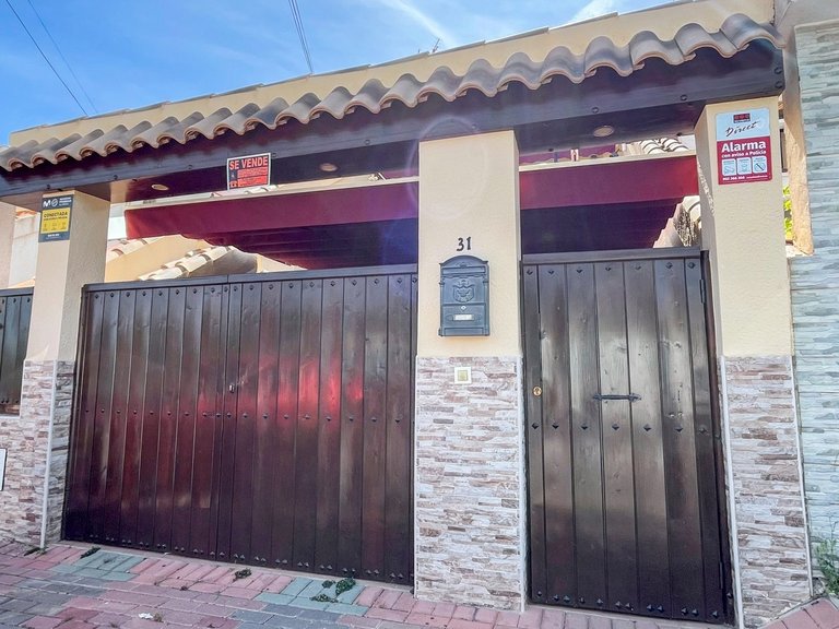 Town House for Sale in Costa Blanca Torrevieja, Alicante 3