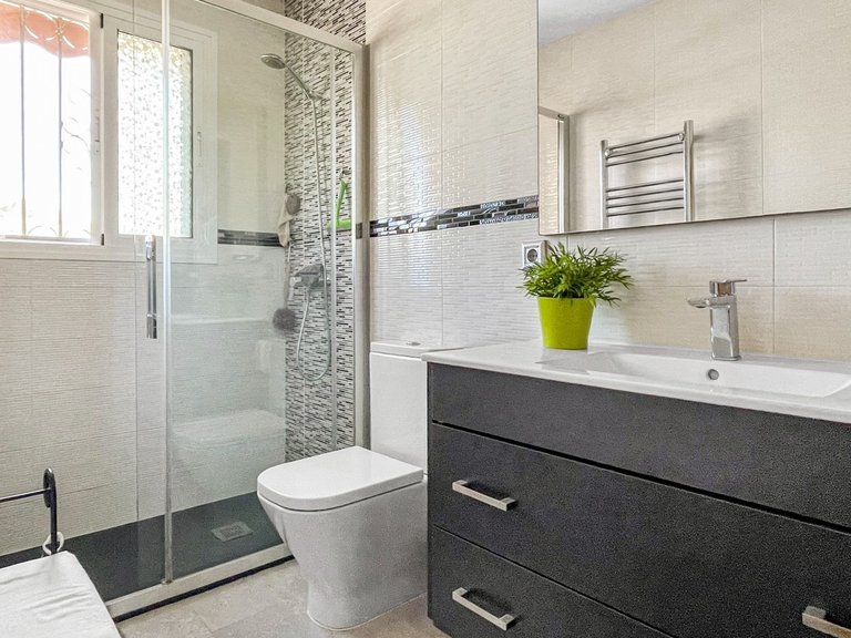 Town House for Sale in Costa Blanca Torrevieja, Alicante 18