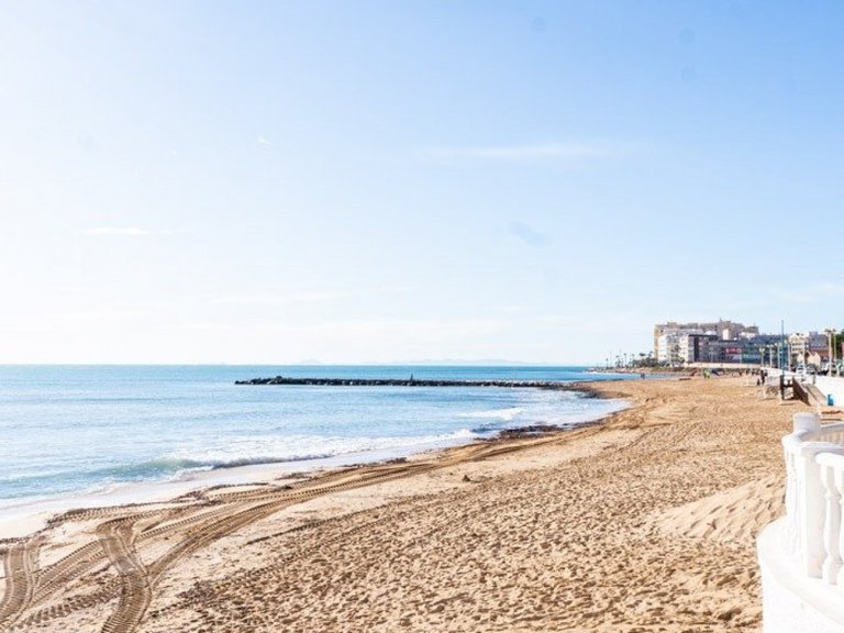 Villa for Sale in Torrevieja, Alicante 18