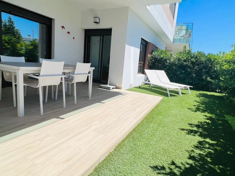 Apartment for Sale in Vistabella Golf, Alicante 10