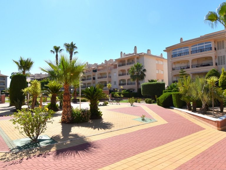 Apartment for Sale in Orihuela Costa, Alicante 2