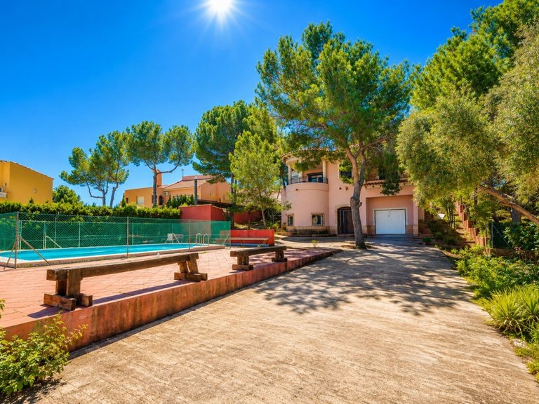 Villa for Sale in San Miguel De Salinas, Alicante 1