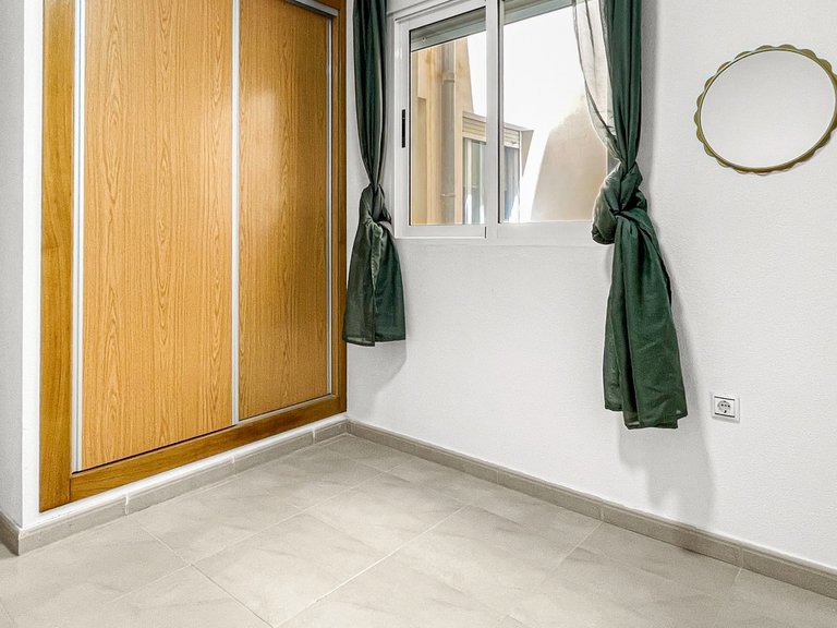 Apartment for Sale in Torrevieja, Alicante 13