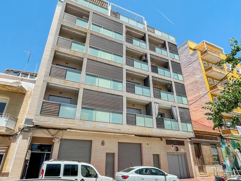 Apartment for Sale in Torrevieja, Alicante 2