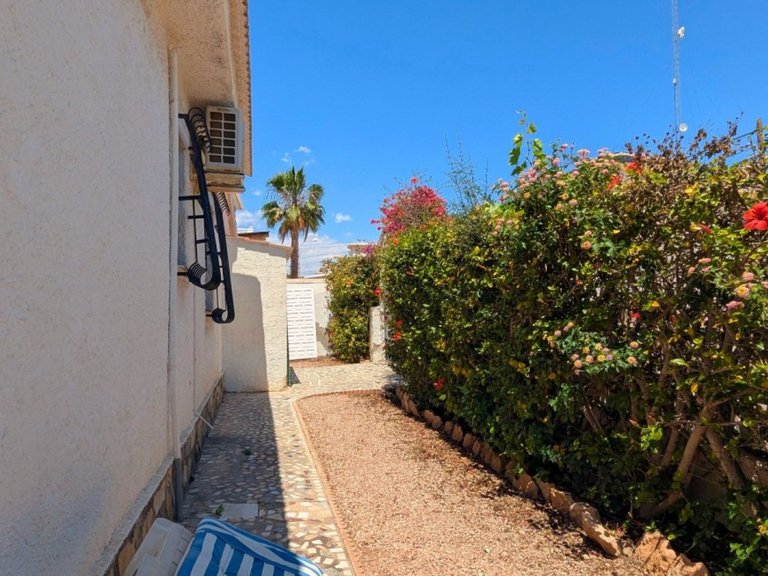 Villa for Sale in Ciudad Quesada, Alicante 10