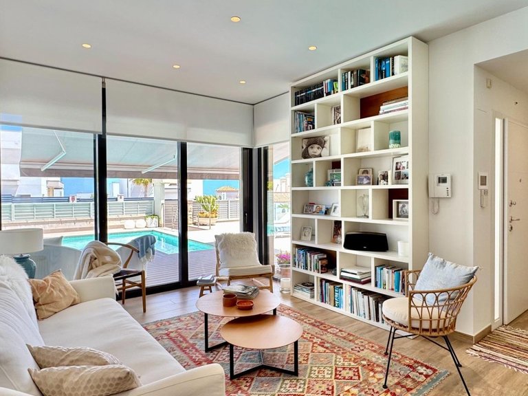 Villa for Sale in San Miguel De Salinas, Alicante 31