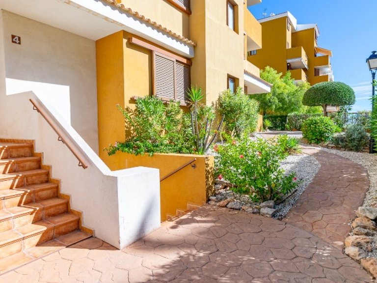 Apartment for Sale in Orihuela Costa, Alicante 46