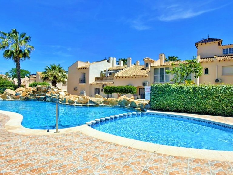 Town House for Sale in Orihuela Costa, Alicante 28
