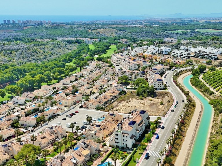 Town House for Sale in Orihuela Costa, Alicante 30