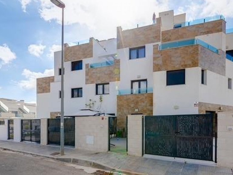 Town House for Sale in Orihuela Costa, Alicante 39
