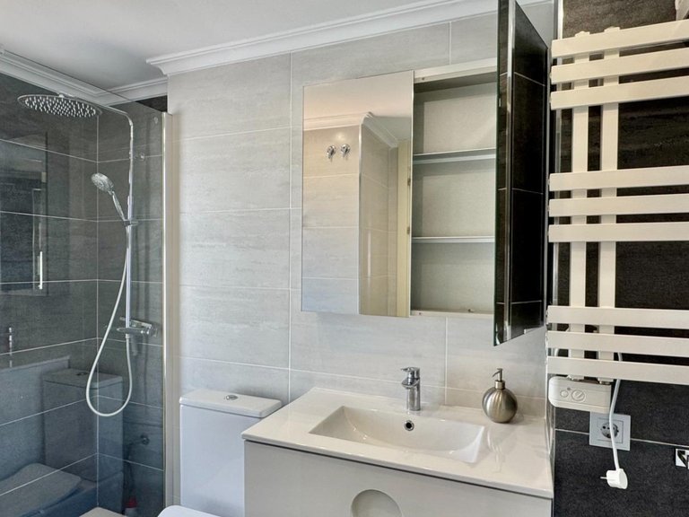 Apartment for Sale in Orihuela Costa, Alicante 8