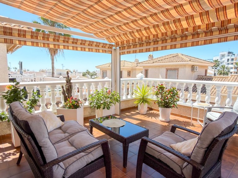 Villa for Sale in Orihuela Costa, Alicante 4
