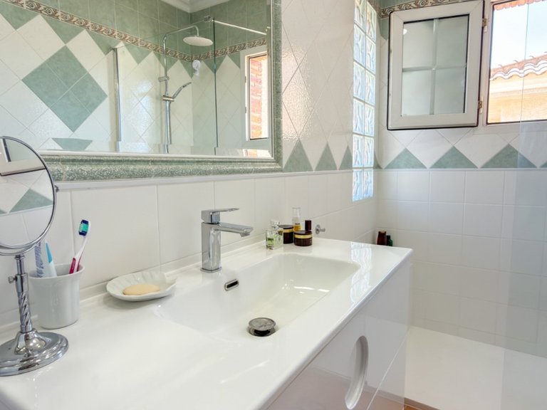 Villa for Sale in Orihuela Costa, Alicante 33