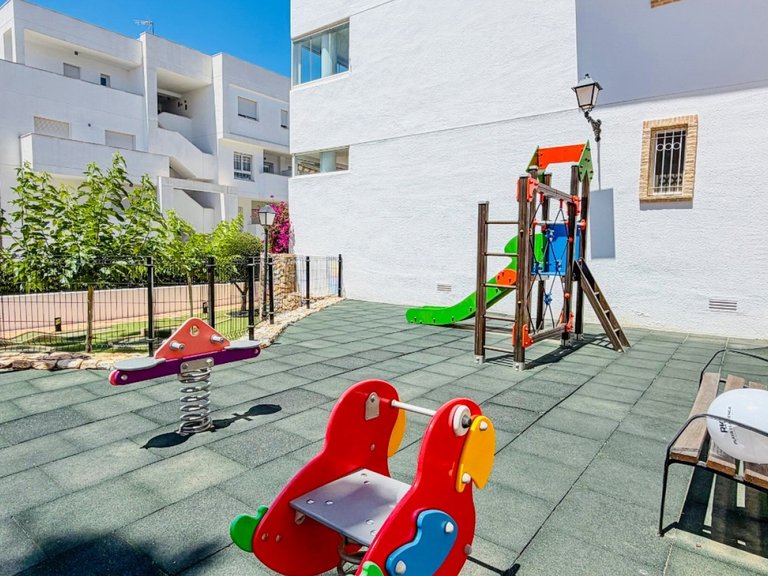 Apartment for Sale in Orihuela Costa, Alicante 28