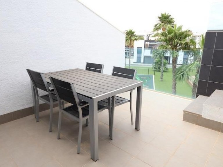 Villa for Sale in Guardamar Del Segura, Alicante 8