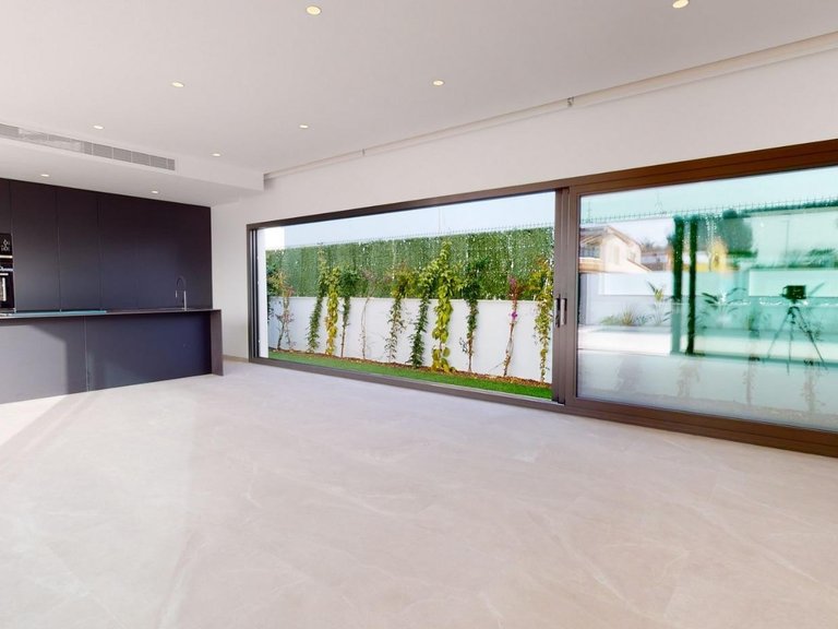 Villa for Sale in Los Alcazares, Murcia 7