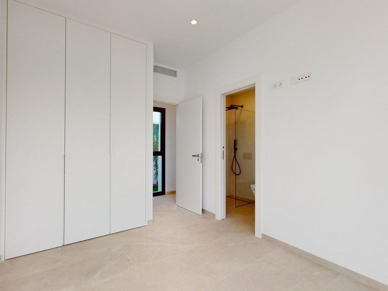 Villa for Sale in Los Alcazares, Murcia 13