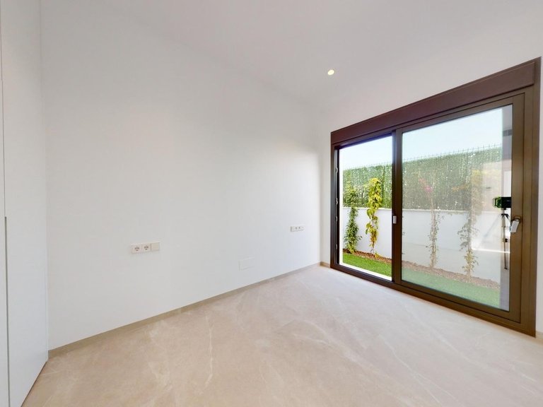 Villa for Sale in Los Alcazares, Murcia 21