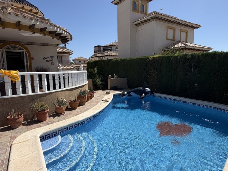 Villa for Sale in Orihuela Costa, Alicante 2