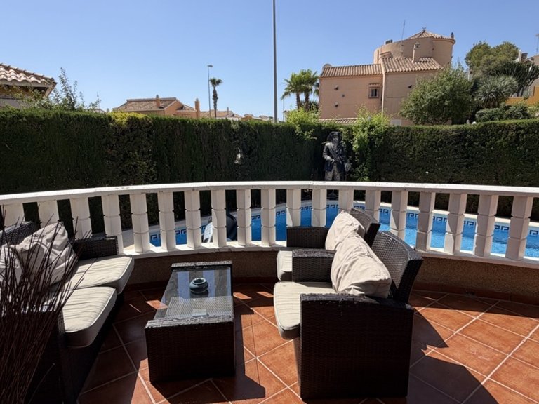 Villa for Sale in Orihuela Costa, Alicante 5