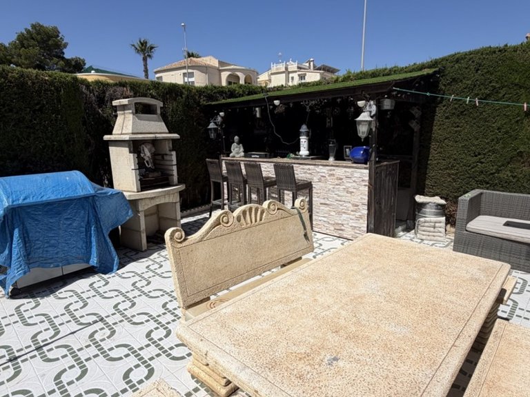 Villa for Sale in Orihuela Costa, Alicante 28