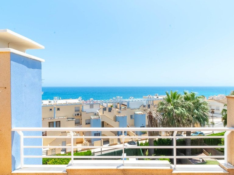 Town House for Sale in Orihuela Costa, Alicante 1