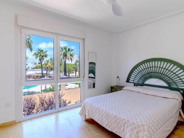 Town House for Sale in Orihuela Costa, Alicante 17