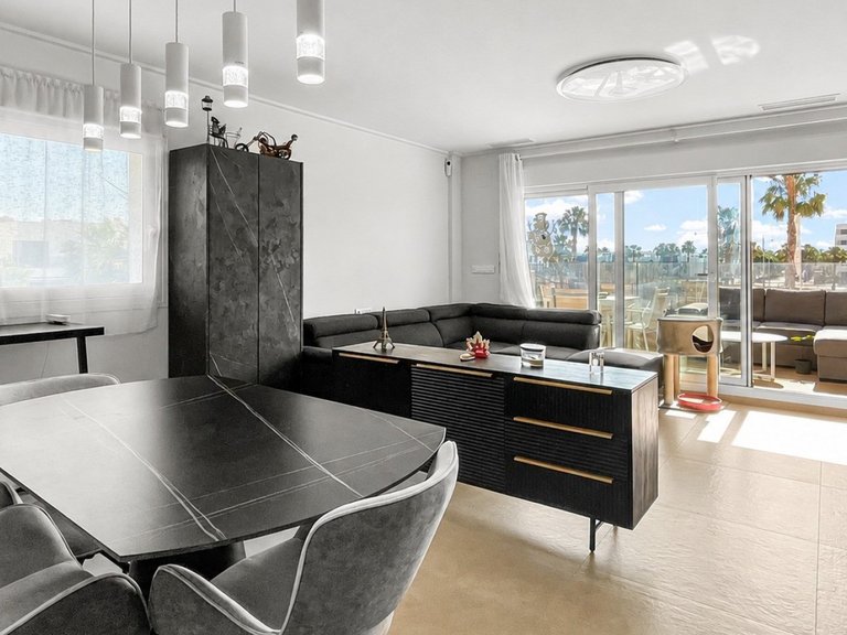 Apartment for Sale in Costa Blanca Guardamar Del Segura, Alicante 3