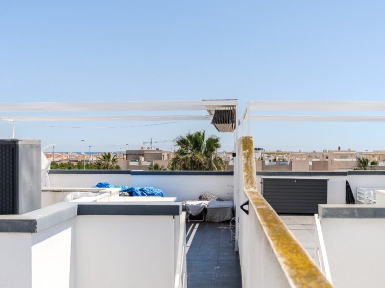Apartment for Sale in Torre De La Horadada, Alicante 25