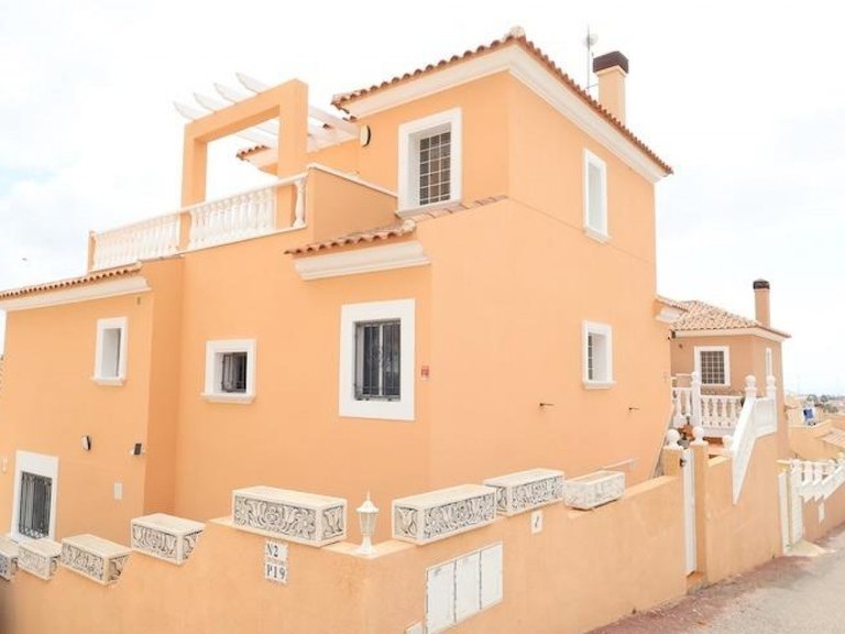 Villa for Sale in San Miguel De Salinas, Alicante 2