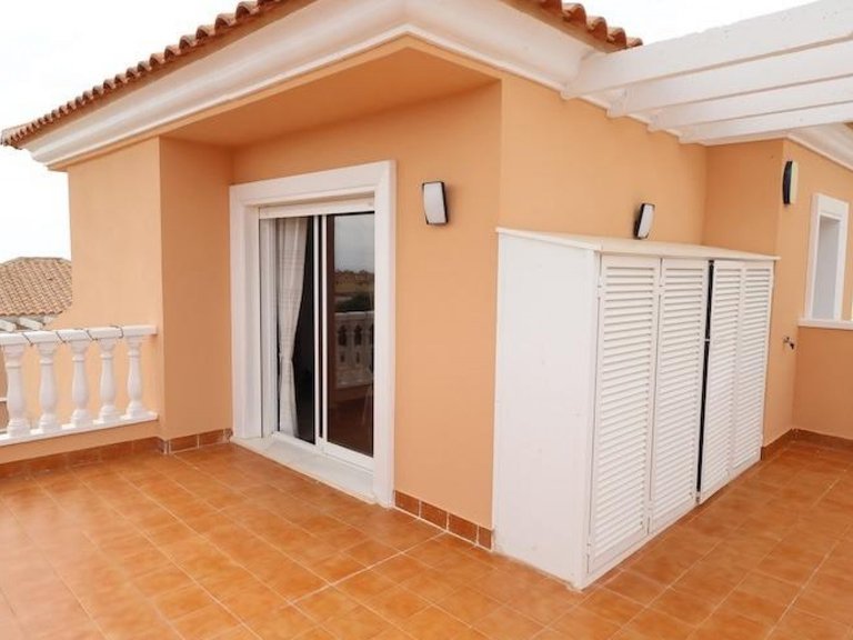 Villa for Sale in San Miguel De Salinas, Alicante 23