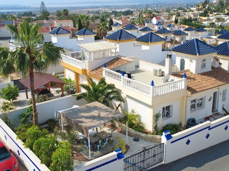 Villa for Sale in Rojales, Alicante 24