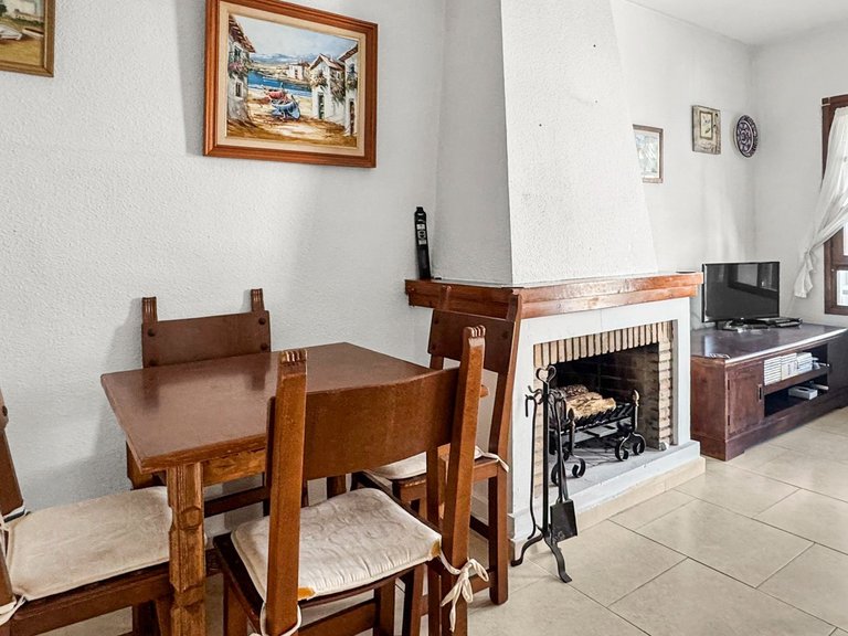 Villa for Sale in Torrevieja, Alicante 28