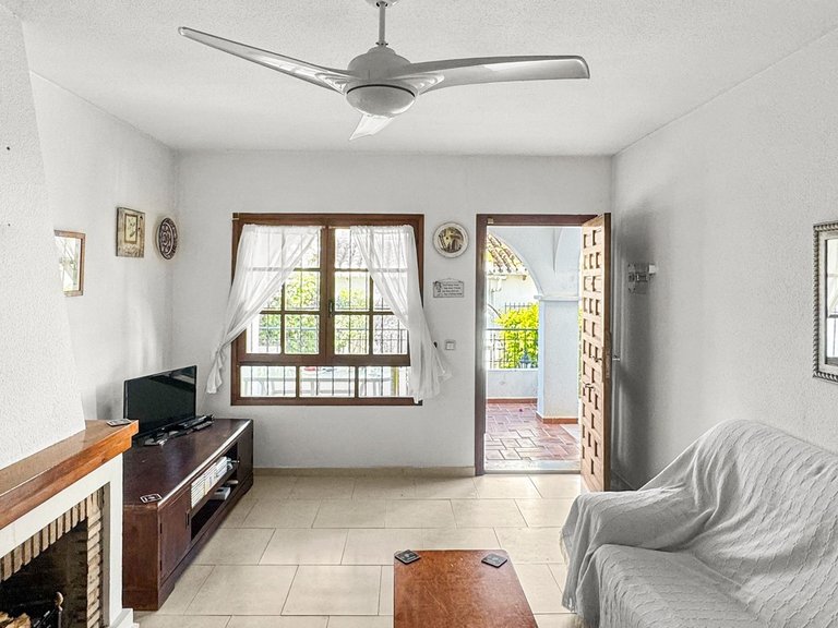Villa for Sale in Torrevieja, Alicante 19