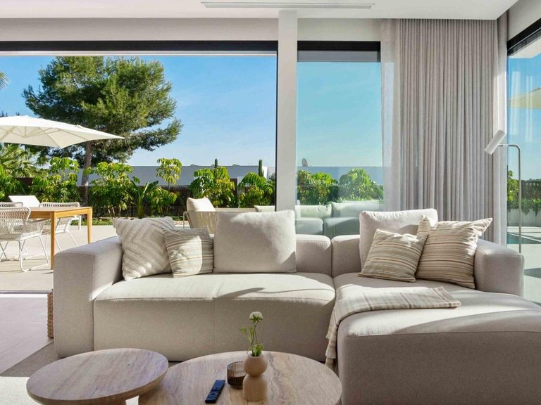 Villa for Sale in Orihuela, Alicante 3