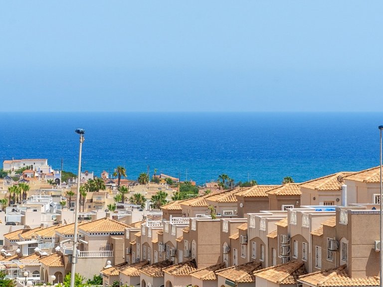 Apartment for Sale in Torrevieja, Alicante 25