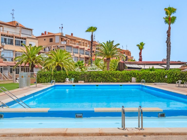 Apartment for Sale in Torrevieja, Alicante 30