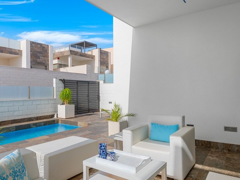 Villa for Sale in Orihuela Costa, Alicante 4
