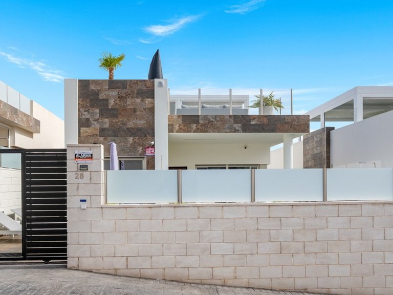 Villa for Sale in Orihuela Costa, Alicante 7