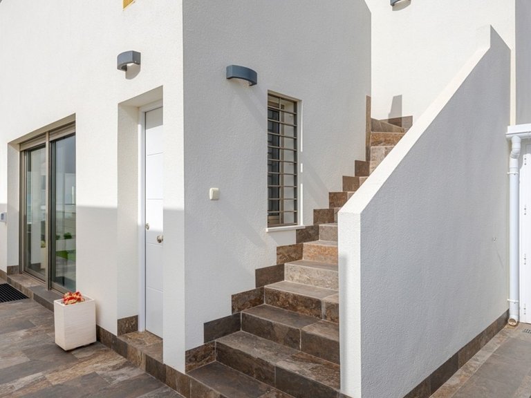 Villa for Sale in Orihuela Costa, Alicante 8