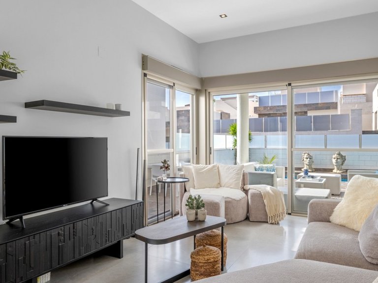 Villa for Sale in Orihuela Costa, Alicante 15
